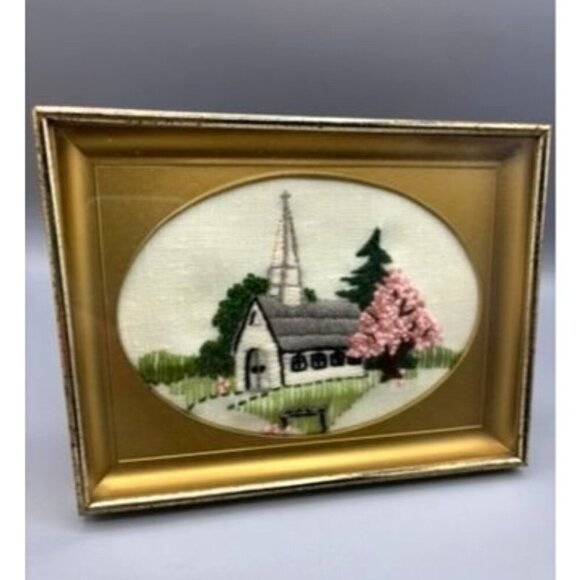 Vtg Handmade Embroidered Church‎ Steeple Scene In Gold Frame Trees - Picture 2 of 7